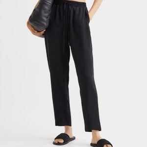 H&M Pull-on lyocell-blend plants